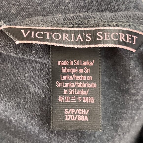 Victoria's Secret Small S Gray Bombshell Logo Short Sleeve Pullover Tee T-Shirt - Picture 4 of 5